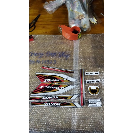 tem xe dream 3 lớp tem độ đẹp