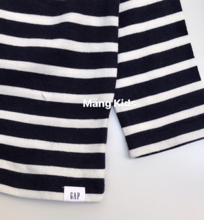 Áo Thun Chui Đầu Kẻ Đen Trắng Gap