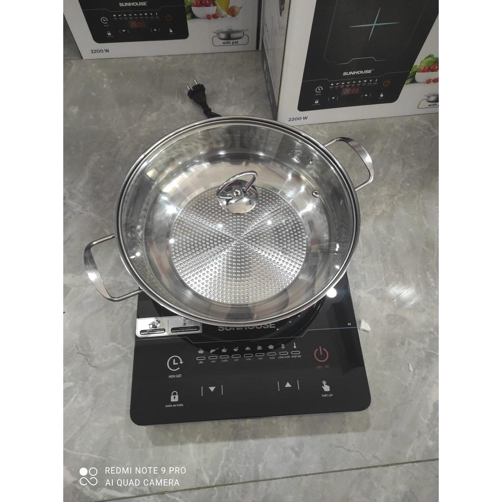 Bếp Từ Đơn Cảm Ứng Sunhouse SHD6873 , kèm nồi lẩu , bảo hành chính hãng 12 Tháng trên toàn quốc