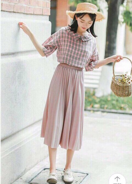Chân váy xếp ly