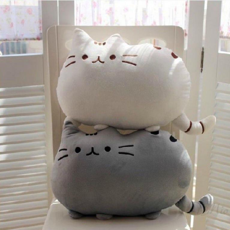 Gối đệm hình mèo Pusheen cực xinh dùng trang trí nội thất