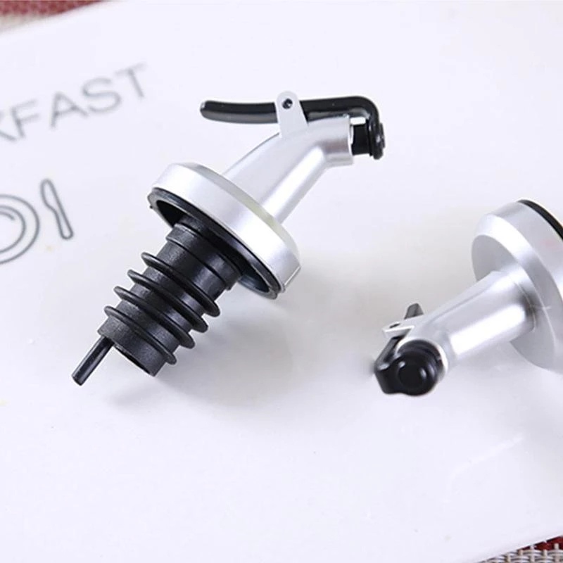 Chai rót dầu ăn/ giấm bằng nhựa ABS chống rò rỉ tiện dụng