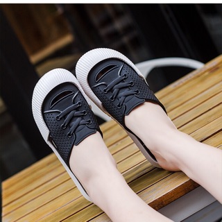 Giày nhựa đi mưa xì tin 🤪🤪🤪