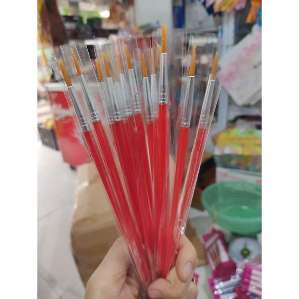 3 cây cọ vẽ cao cấp