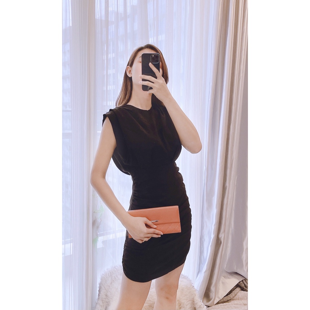 Edini – Pass Đầm đen tay cộc body