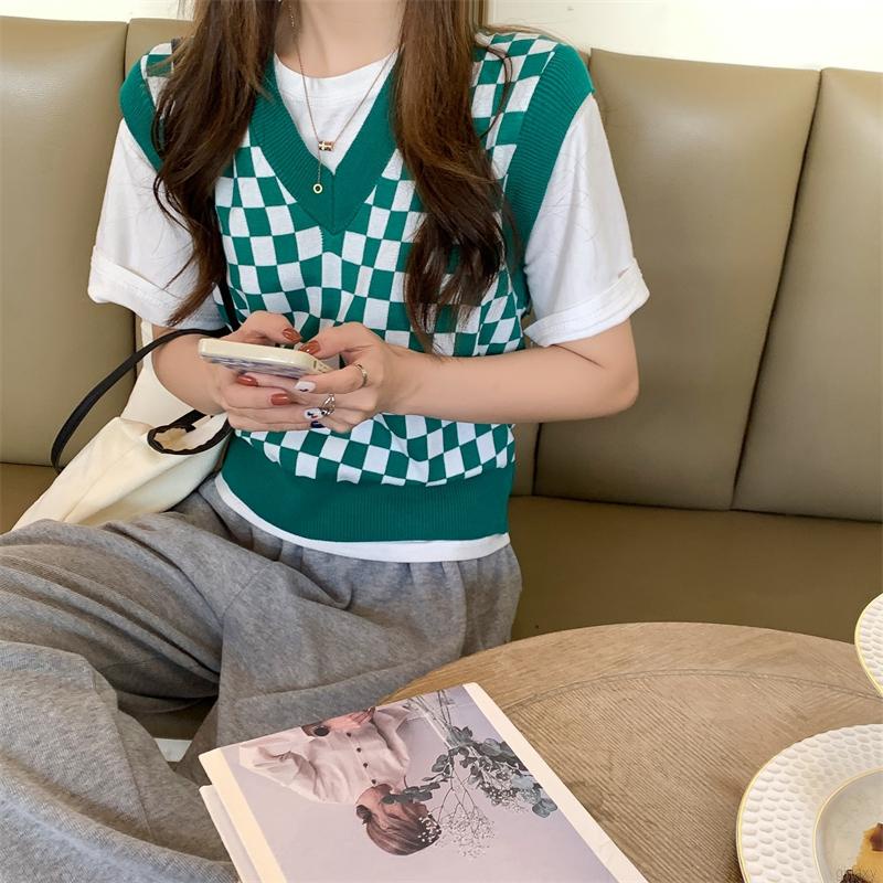 Áo len nữ không tay cổ chữ V thời trang