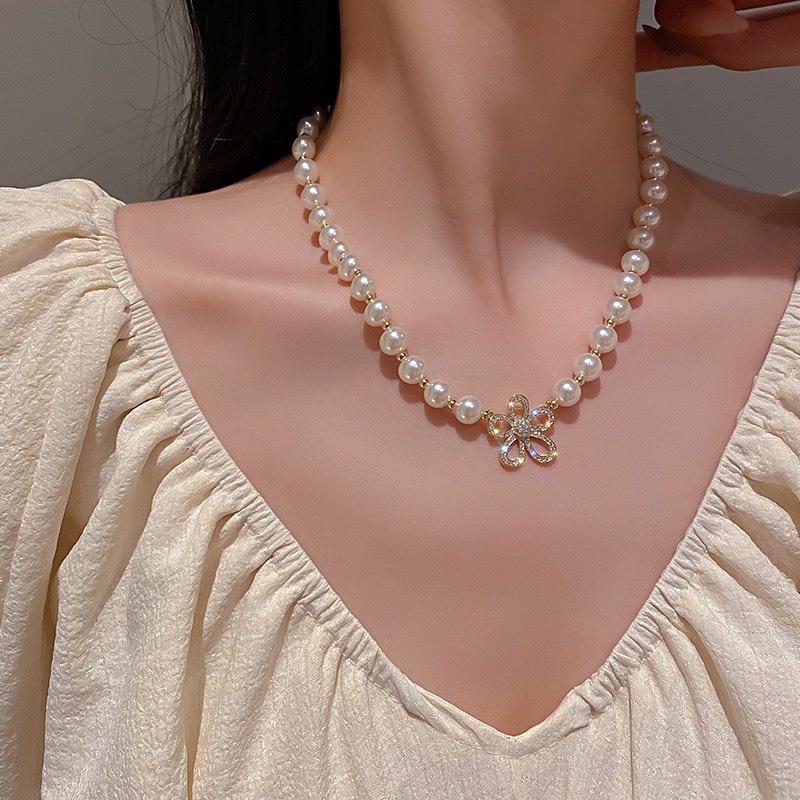 vòng cổ dây chuyền ngọc nhân tạo mặt hình hoa đính đá phong cách hàn quốc mã TH16440
