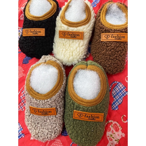 Giày Lông Cừu, Tất Lông Cừu Mềm Mại Siêu Ấm Cho Bé Trai Bé Gái Tập Đi