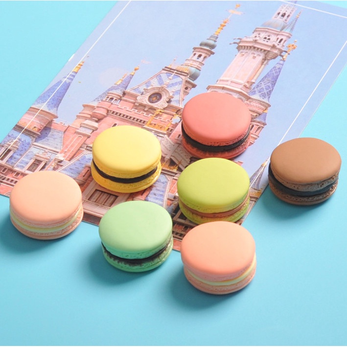 Mô hình bánh rán doraemon nhiều màu size lớn trang trí nhà búp bê, decor điện thoại