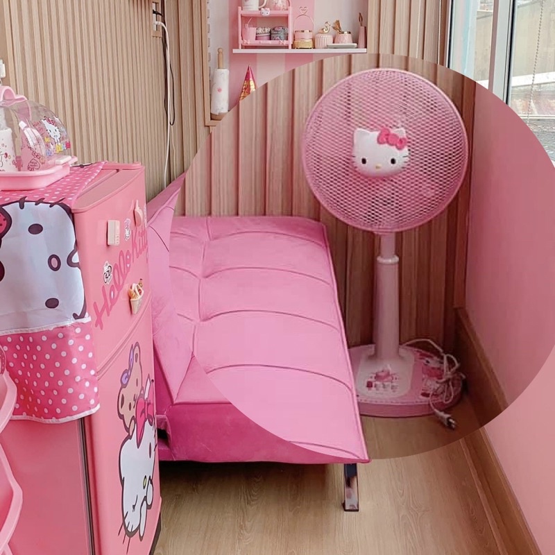 Quạt Hello Kitty Chính Hãng