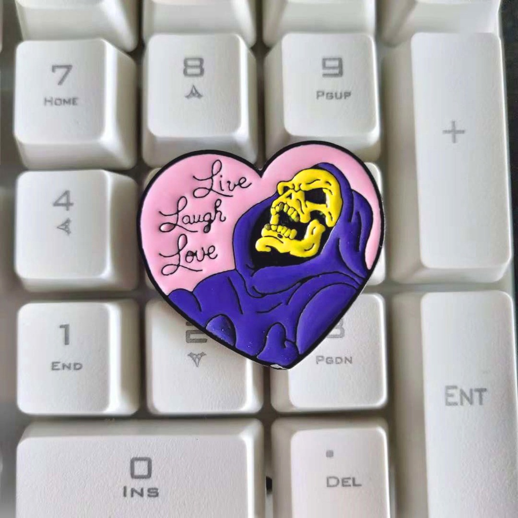 Huy hiệu cài áo thiết kế độc đáo cá tính