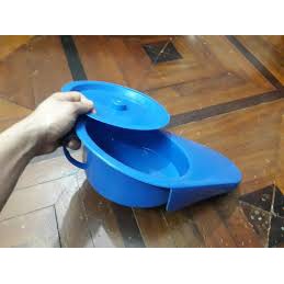 Bô dẹt cho người bệnh đi vệ sinh