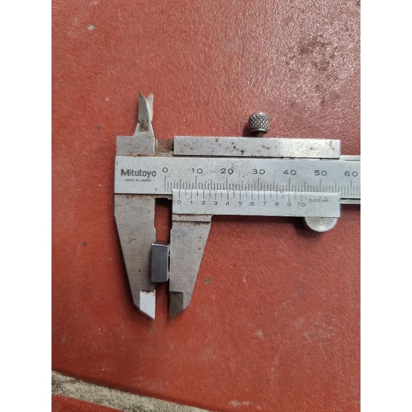 20 chip vuông 12.7x12.7mm