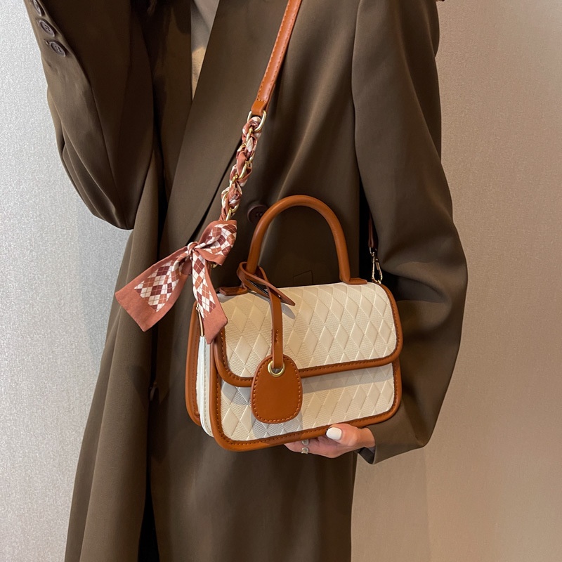 Túi Đeo Vai Bằng Lụa Họa Tiết Kẻ Sọc Cho Nữ