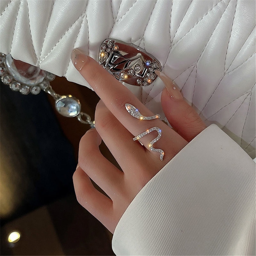 Nhẫn Đeo Tay Kim Loại Hình Rắn Thời Trang Yanqueens Cho Nữ