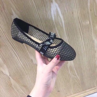 Giày bệt lưới dior