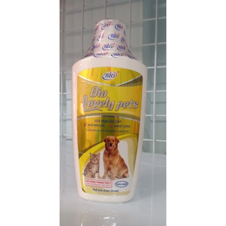 Sữa tắm dưỡng da lông khử mùi cao cấp Bio Lovely Pets 200ml
