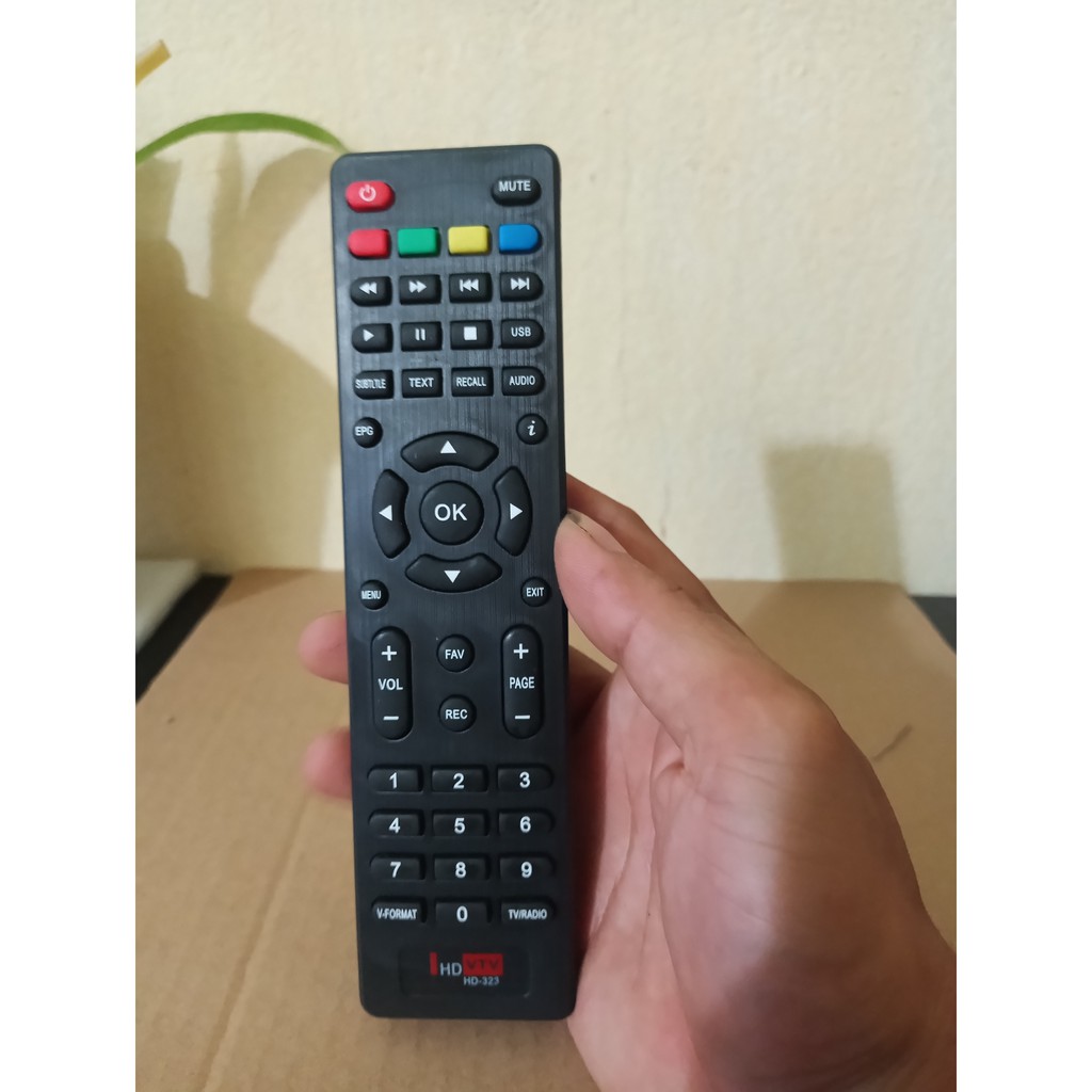 Remote Điều khiển từ xa đầu thu HDvtv 323 -Hàng mới 100% chất lượng tốt-Tặng kèm PIN
