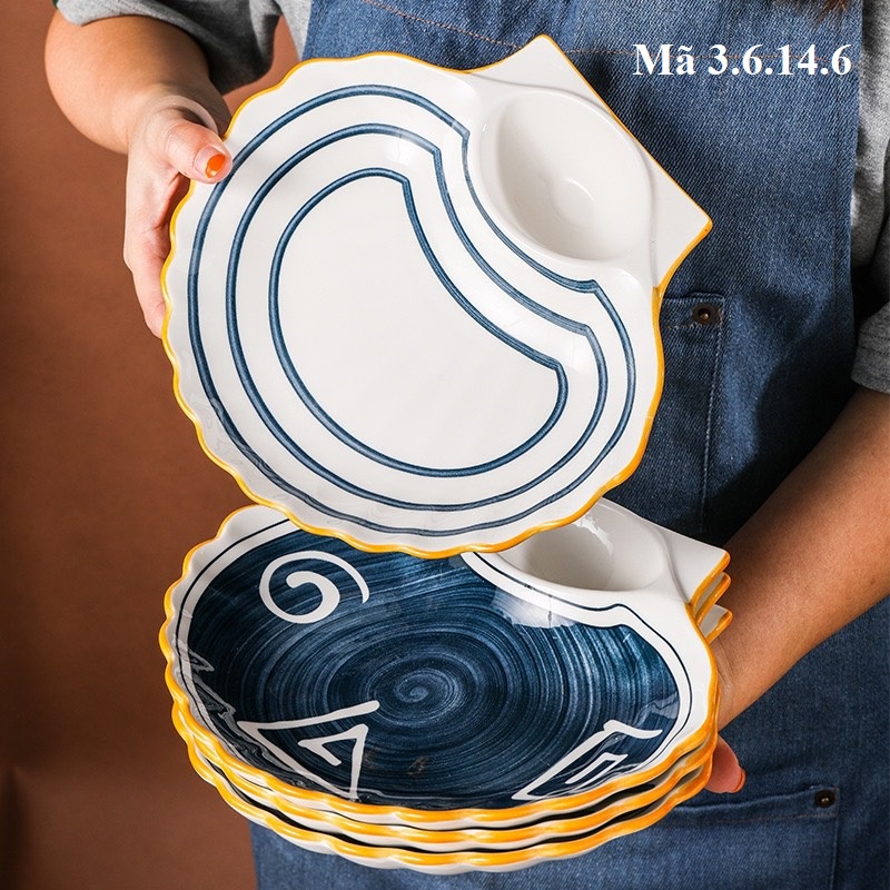 Đĩa sứ hình con sò kèm ngăn đựng nước chấm 2in1 men lam phong cách Nhật, phụ kiên bàn ăn 3.6.14.6