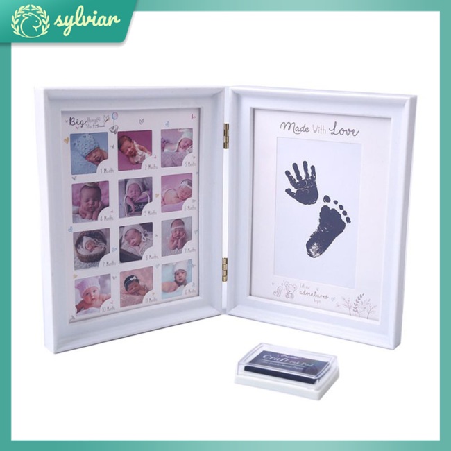 Khung ảnh in dấu tay chân em bé lưu giữ kỉ niệm sinh nhật xinh xắn