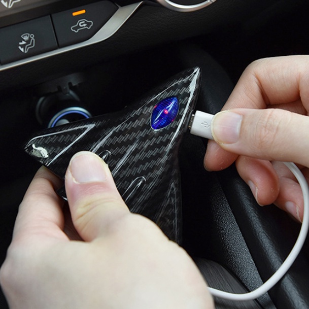 Đèn Led gắn cửa xe hơi chiếu laser hình động kiểu hoạt hình sạc qua USB an toàn không dây