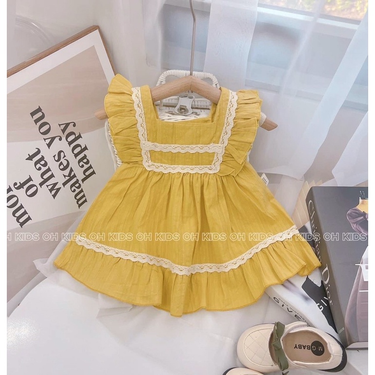 Váy đũi trang trí viền cho bé gái