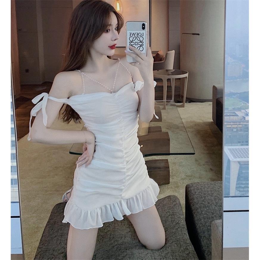 Đầm Đuôi Cá Hai Dây Đính Ngọc Trai Xinh Xắn Dành Cho Nữ