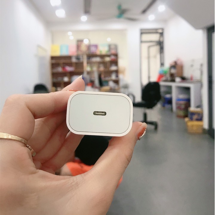 Cáp Sạc Iphone Zin + Củ Sạc Iphone Hỗ Trợ Sạc Nhanh 18w USB-C Lightning cho Iphone 6/7/8/6plus/7plus/8plus/X/XR/XsMax | BigBuy360 - bigbuy360.vn