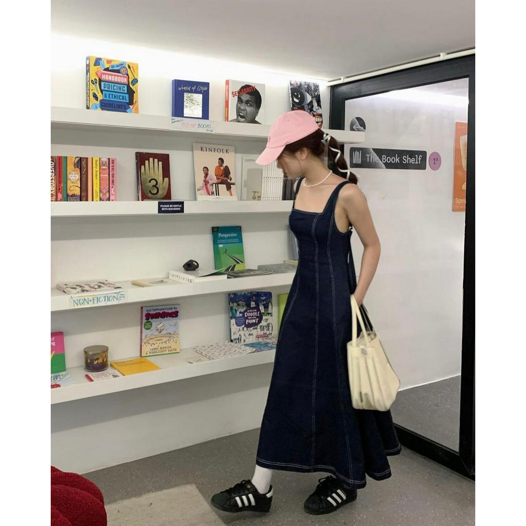 ĐẦM MIDI JEAN 2 DÂY CỔ VUÔNG CHỈ VIỀN