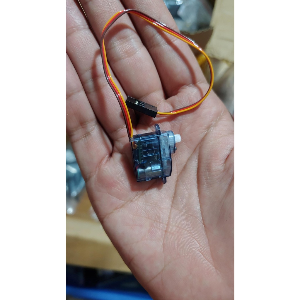 servo lái 2.5g siêu nhỏ trong nhà máy bay mô hình mini