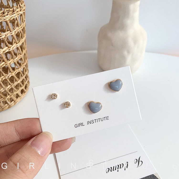 Bộ Khuyên Tai Đính Đá Trái Tim Nhỏ Tinh Tế Đơn Giản Hàn Quốc