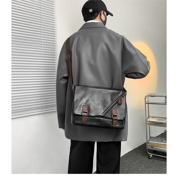 2022 postman bag men's bag single shoulder bag oblique bag multi-function satchel