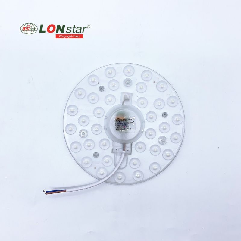 Vỉ led 18w - 24w ánh sáng trắng dùng để thay thế đèn ốp trần, đèn trang trí,đèn mắt trâu dễ dàng lắp đặt và thay thế