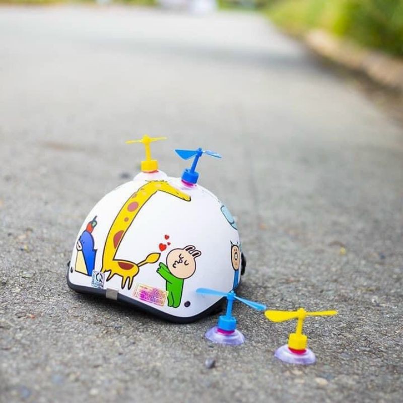 gắn mủ bảo hiểm