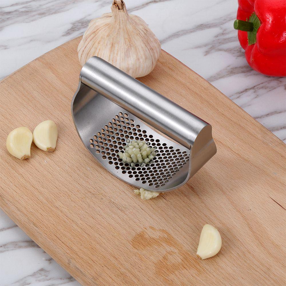 Dụng Cụ Nghiền Tỏi Bằng Thép Không Gỉ Tiện Dụng Cho Gia Đình