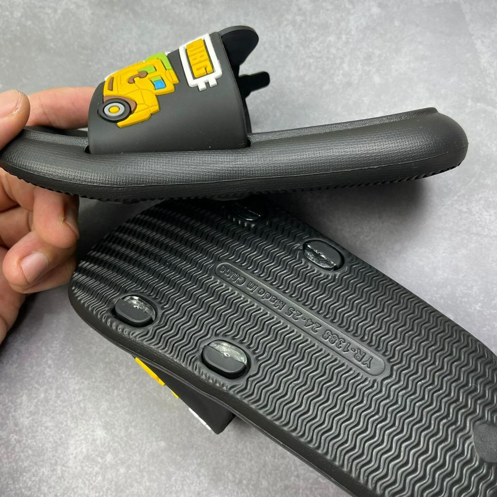 Dép lê cho bé trai PUG 2 màu chất liệu EVA