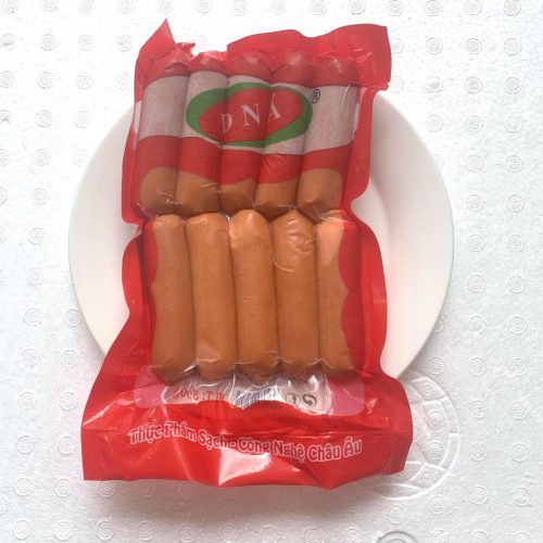 Xúc Xích Đức Đông Nam Á  gói 10 cây 500gram, xúc xích xong khói.
