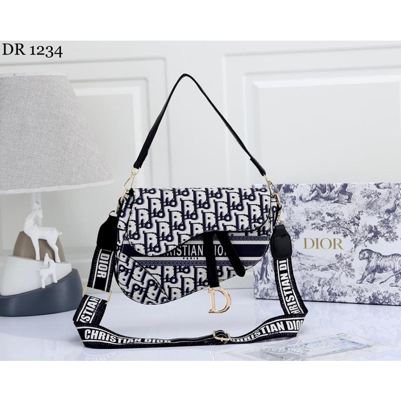!Dior 1234 (Hộp Miễn Phí) PICT Thật