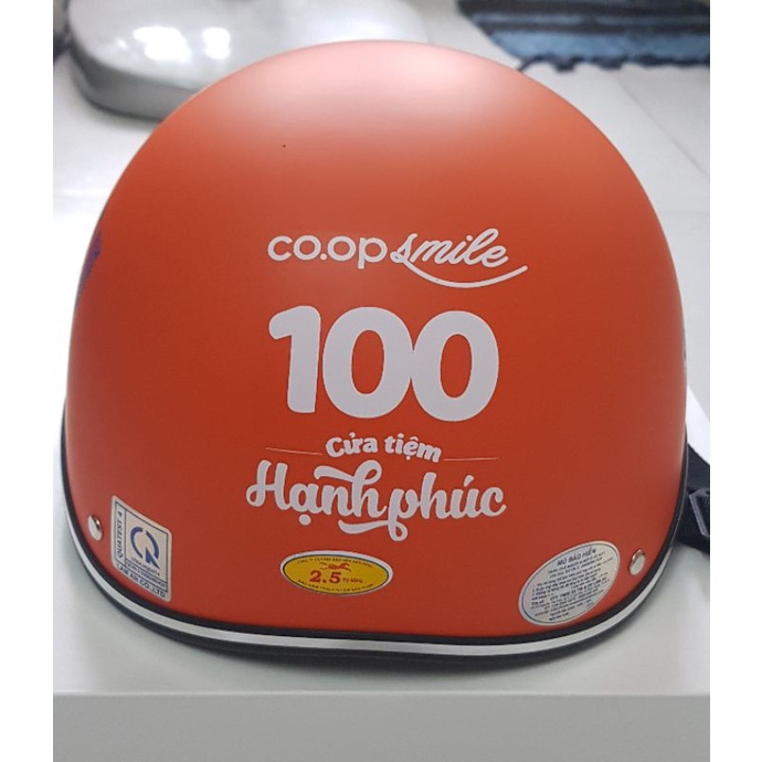 Nón bảo hiểm quà tặng từ coop smile