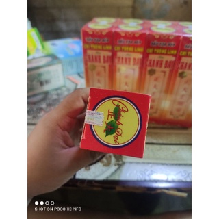 Dầu xoa bóp chánh đại xịt đỏ chai lớn