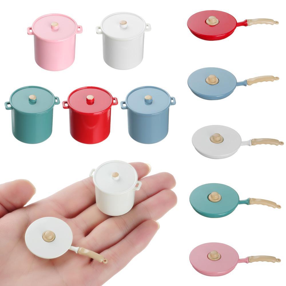 Nồi Nấu Ăn Mini Màu Sắc Cầu Vồng Xinh Xắn Dùng Để Trang Trí Nhà Búp Bê