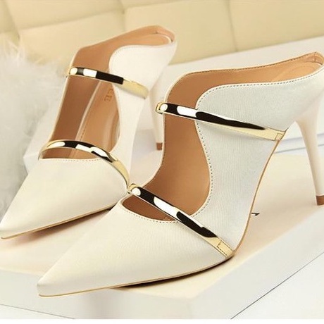 Giày cao gót nữ mã HGC36 có 2 quai phong cách độc lạ cao 7cm