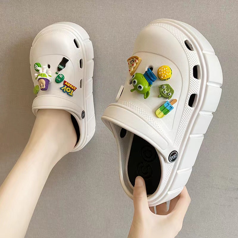 Dép sục nữ Croc Toy story, Gấu kaws đế độn 3cm thời trang ulzzang Hàn Quốc TH-76