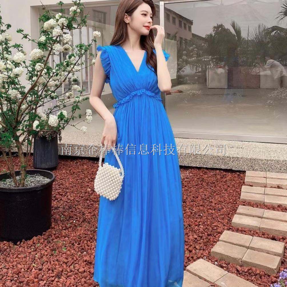 Đầm Dài Sát Nách Phối Ren Hoa Thiết Kế Cổ Chữ V Phong Cách Vintage