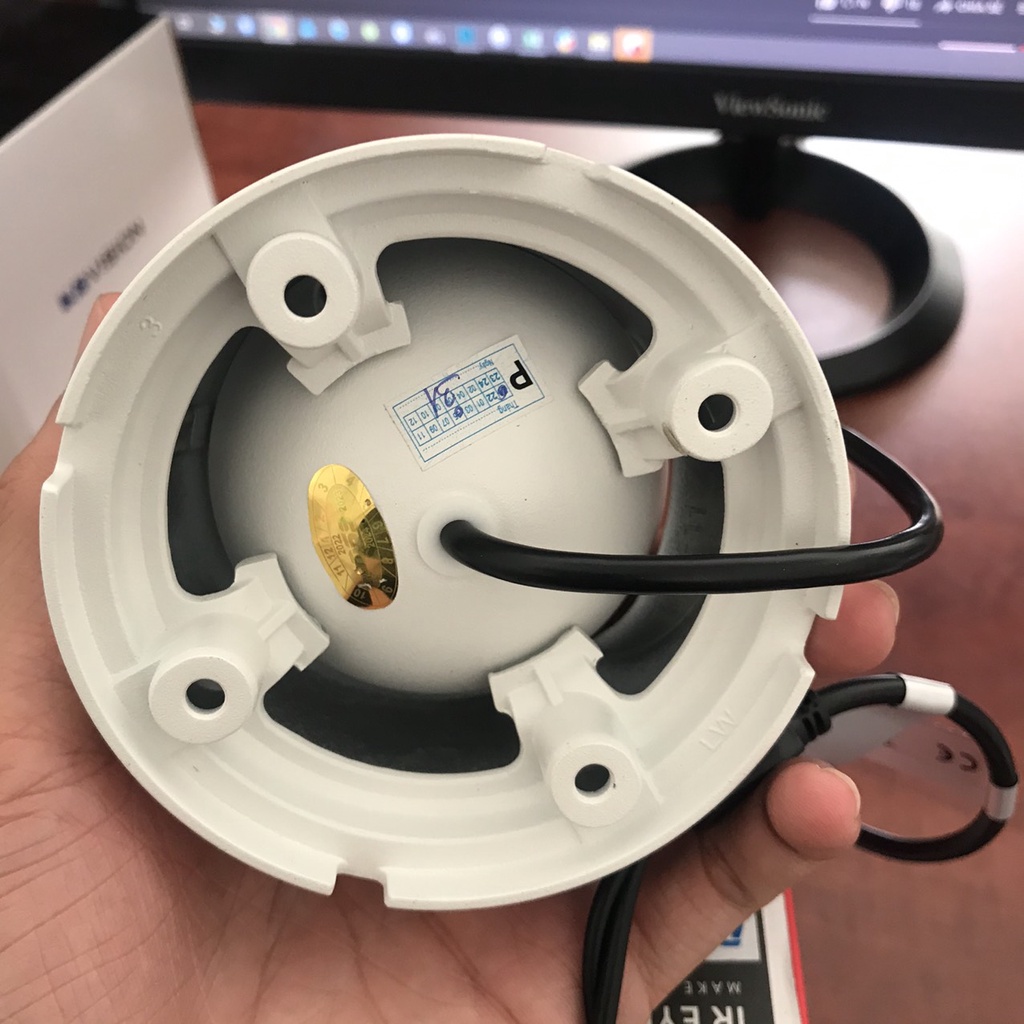 Camera Dome 4 in 1 hồng ngoại 2.0 Megapixel DAHUA DH-HAC-HDW1200MP-S5