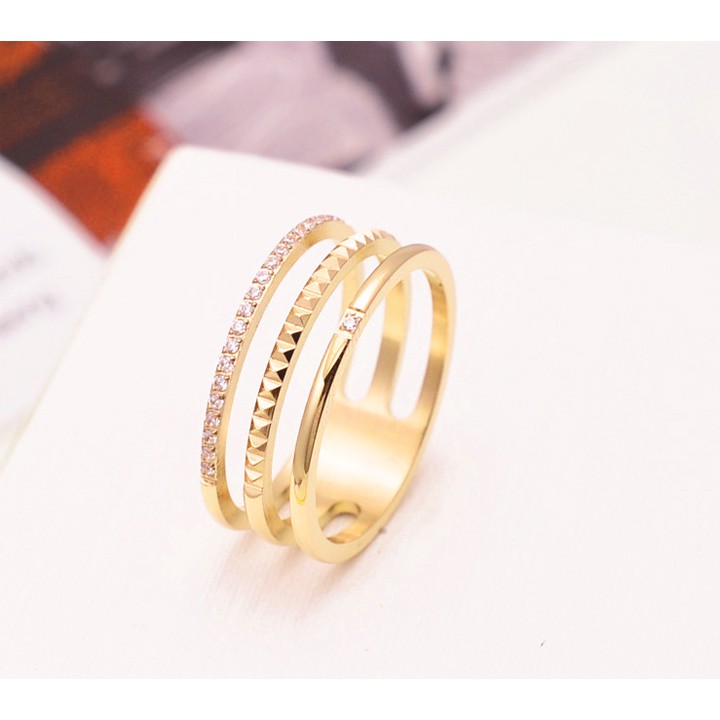 Nhẫn nữ titan cao cấp 3 sọc đính đá siêu đẹp, bền màu, chuẩn thời trang - Tặng hộp đựng xinh xắn