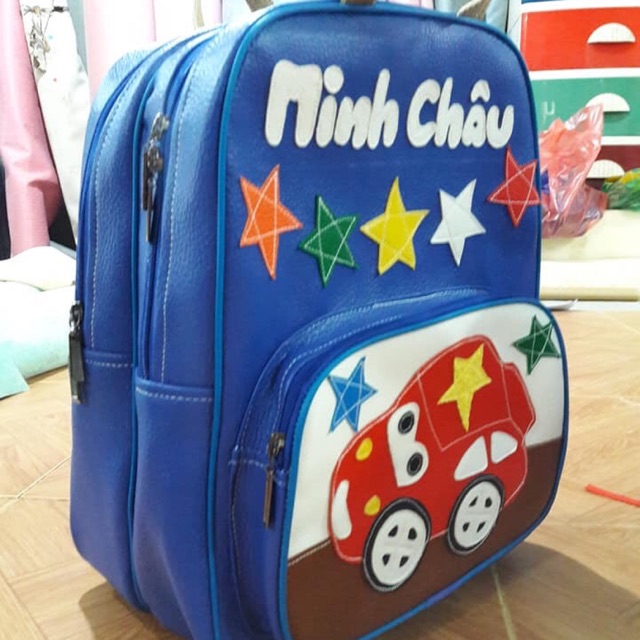 Balo thêu tên