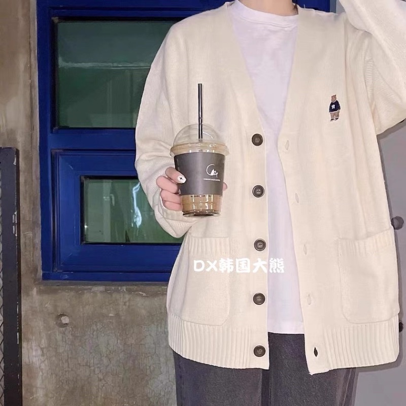 Áo cardigan len WHO.A.U màu kem ivory hàng xuất Hàn xịn