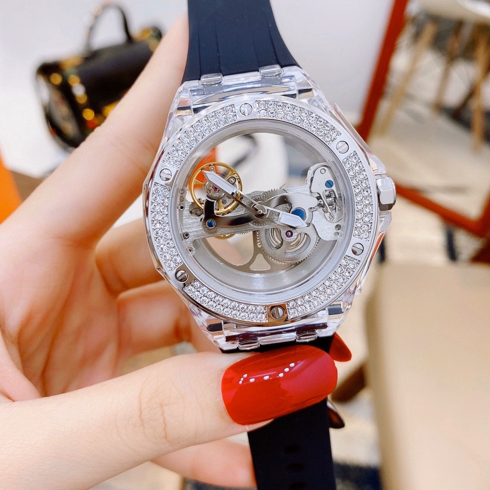 Đồng Hồ Davena Nam Automatic D31592 Mặt Lộ Máy Trong Suốt Dây Silicon Đen 42mm Silver Authentic