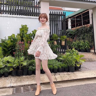 Đầm bẹt vai hoa nhún